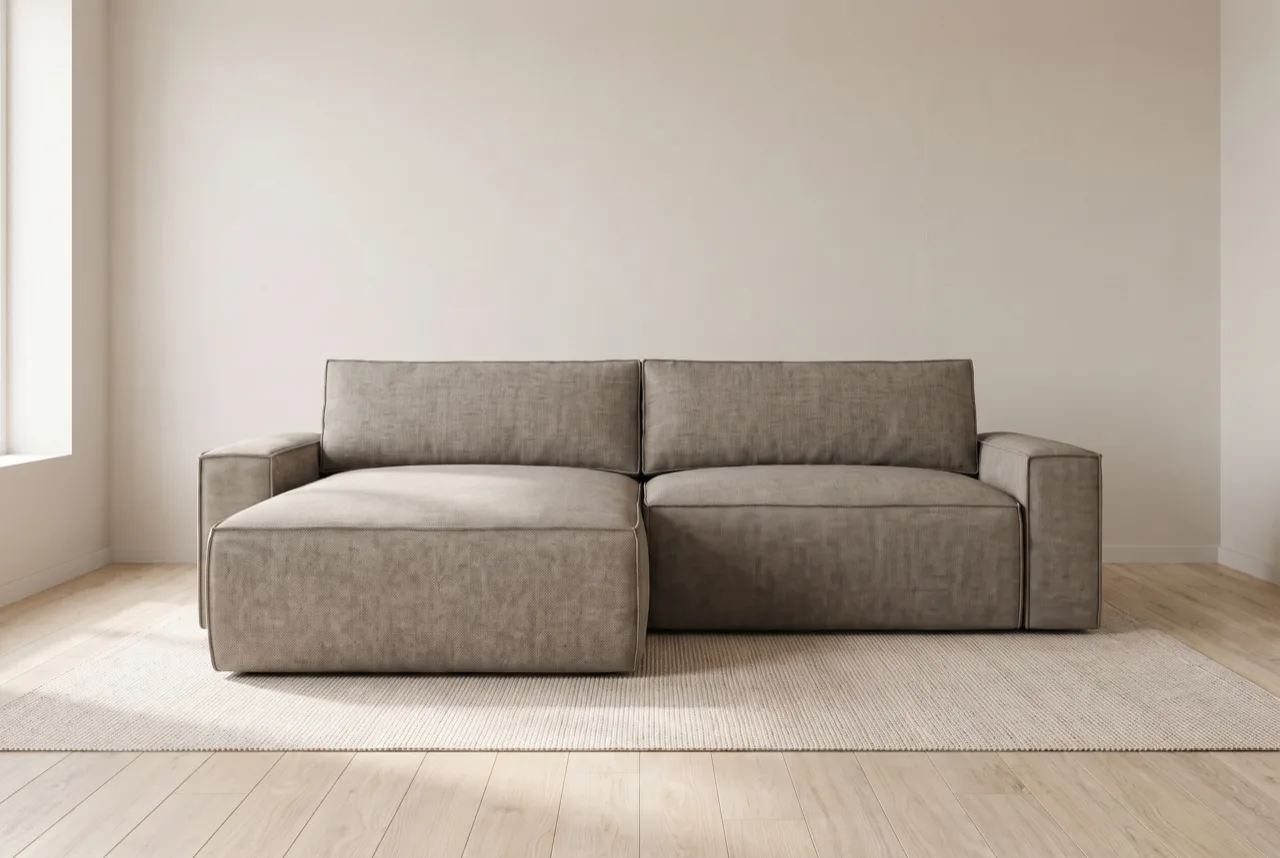 Højrevendt sofa med chaiselong, hvor chaiselongen er ved højre side når man sidder i sofaen